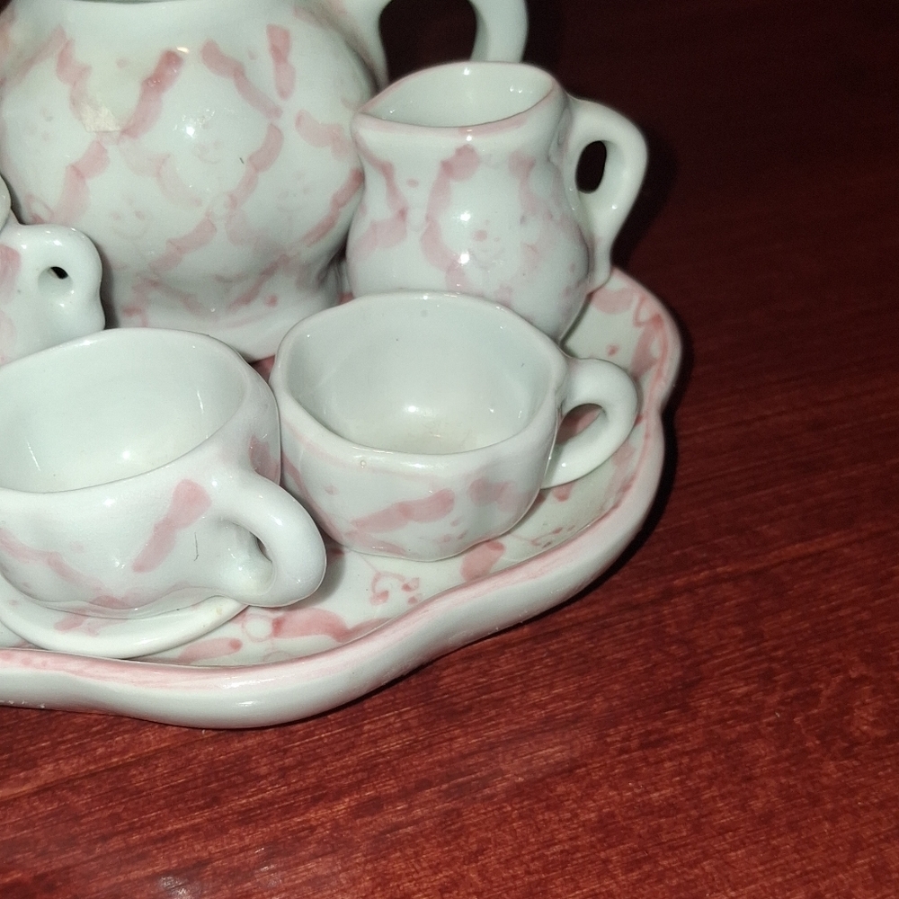 Mini Tea Set - Picture 2 of 6
